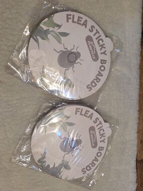 Flea Sticky Boards Adhesive Traps - White (2-Pack)